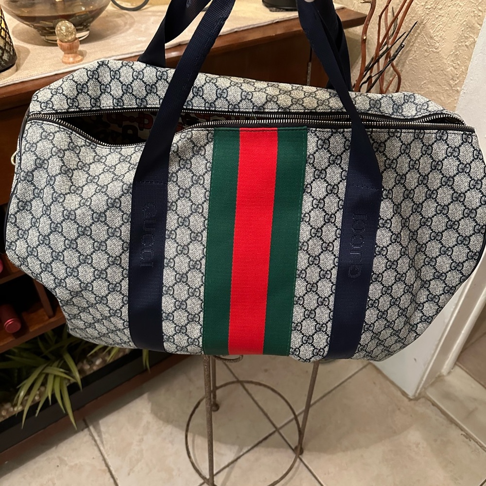 Nice travel, gym or anything bag.